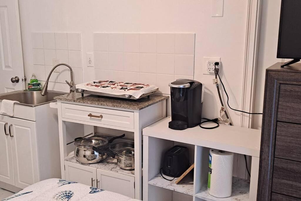 Brand New Studio Apartment Vero Beach Zewnętrze zdjęcie